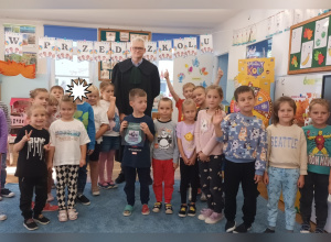 Bajeczni Adwokaci w grupie IV – ważna lekcja o bezpieczeństwie w Internecie